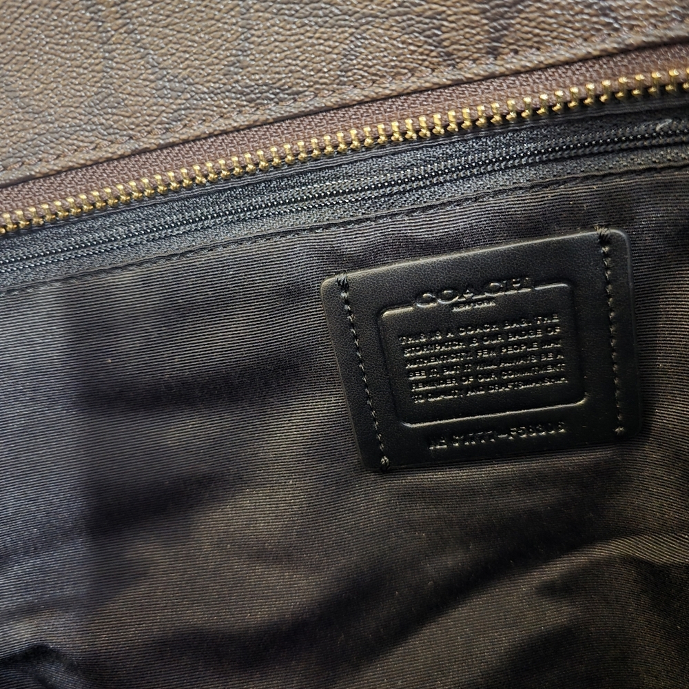 Coach Large Multifunction Baby Diaper bag & Wallet! NEW! - Picture 11 of 16